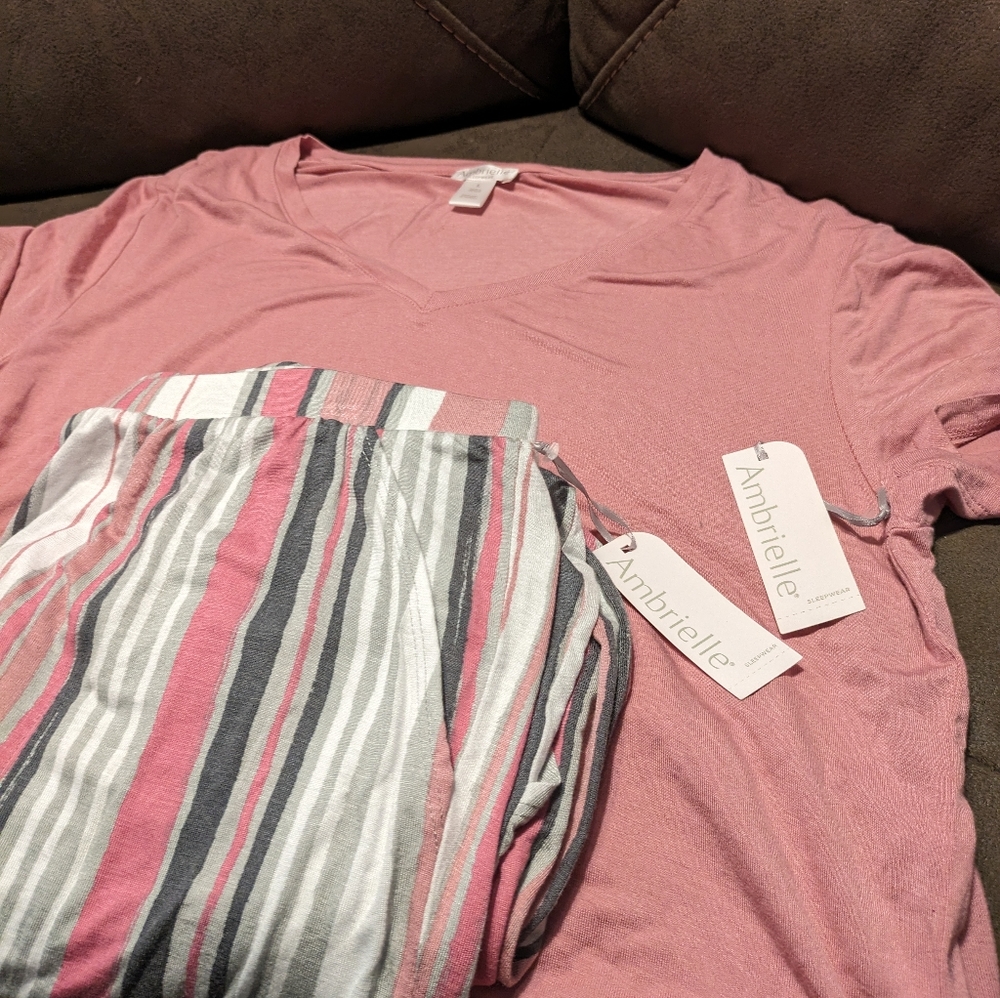 Women's Ambrielle Pajamas
